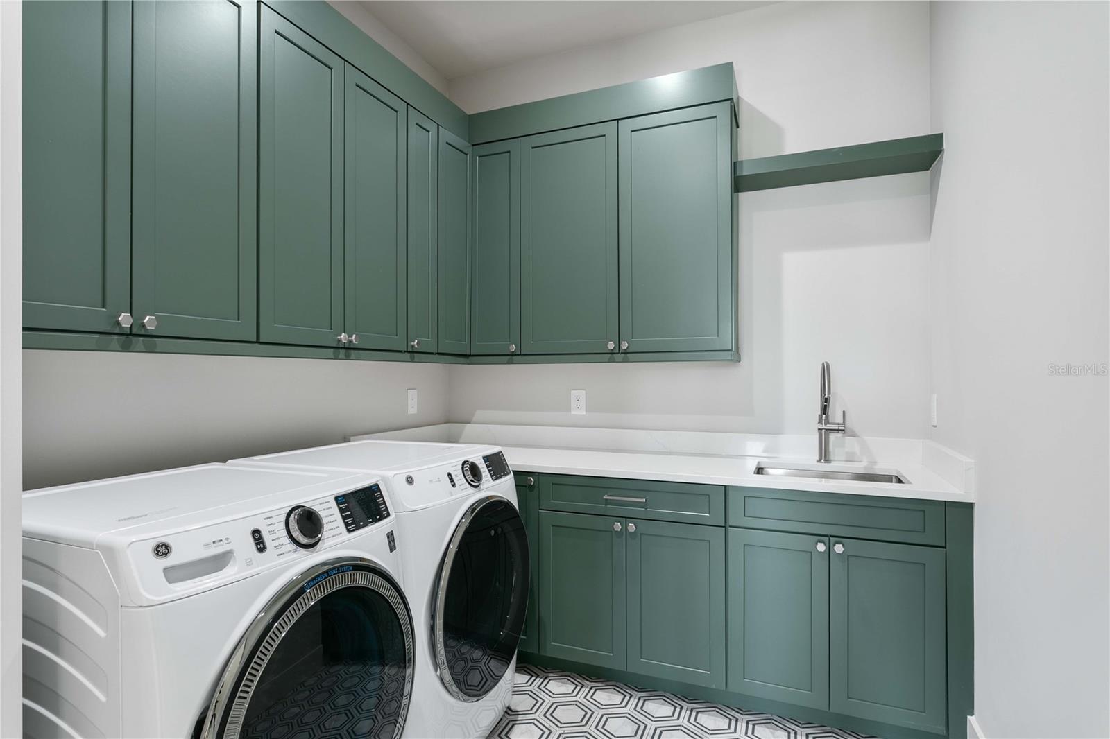 5003 W POE AVE — photo 59