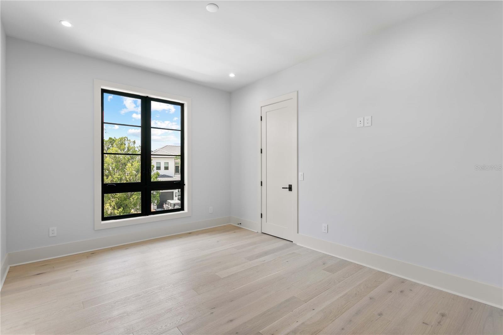 5003 W POE AVE — photo 60
