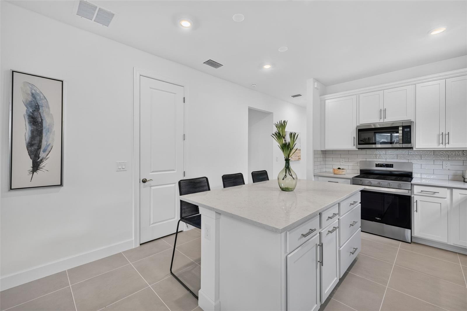 4695 BLUE STAR CT — photo 6