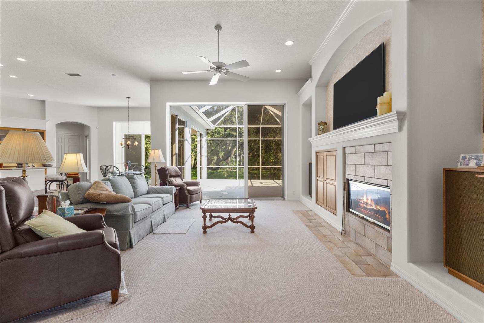 2686 DICK WILSON DR — photo 6