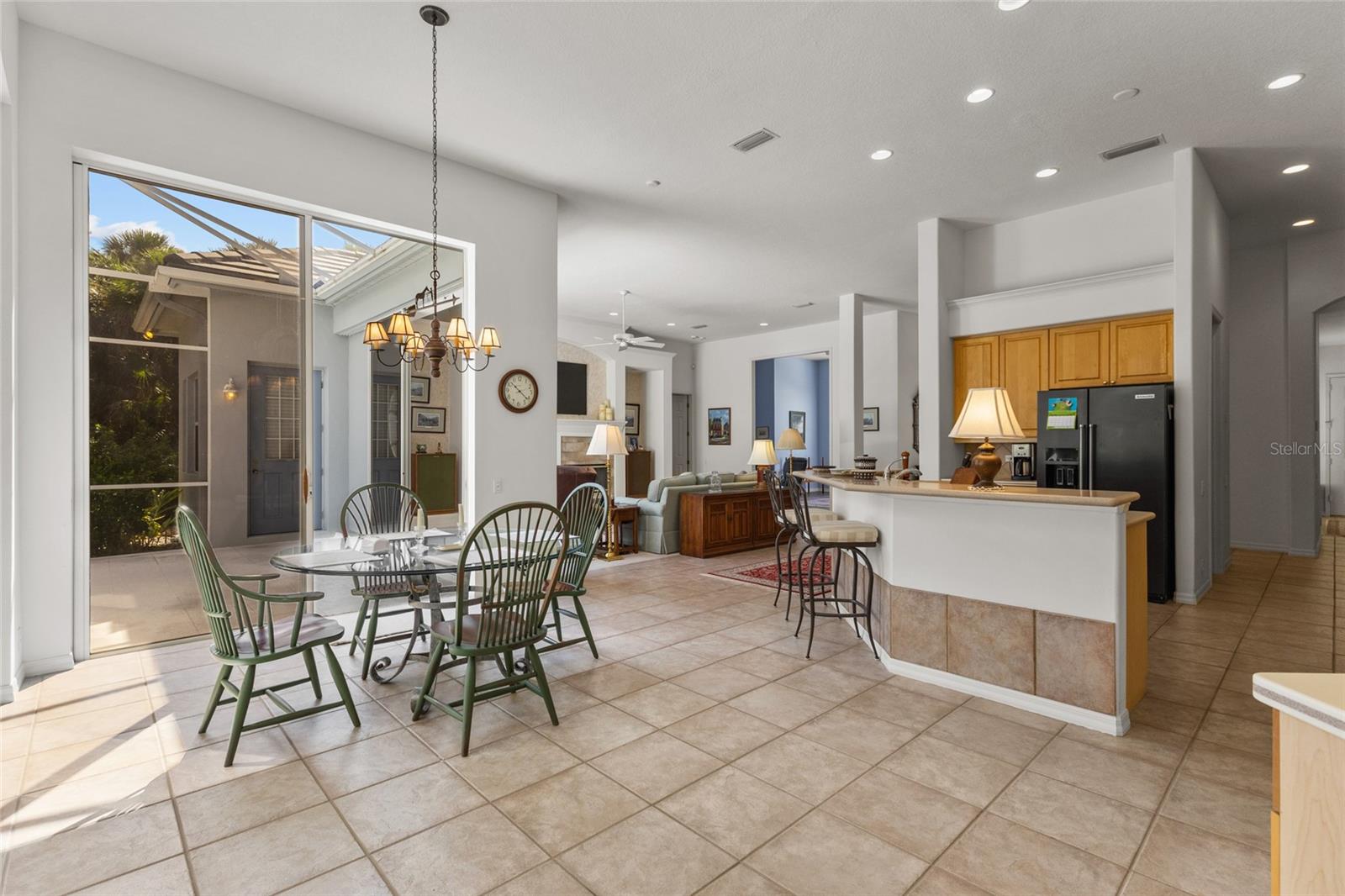 2686 DICK WILSON DR — photo 18