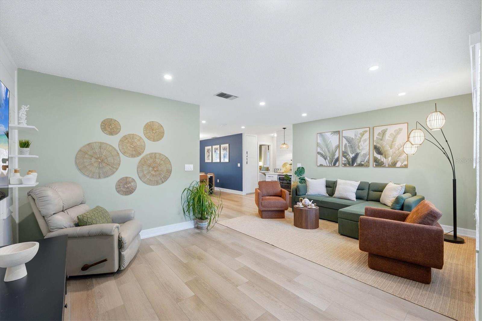 2428 WHIPPOORWILL CIR — photo 13
