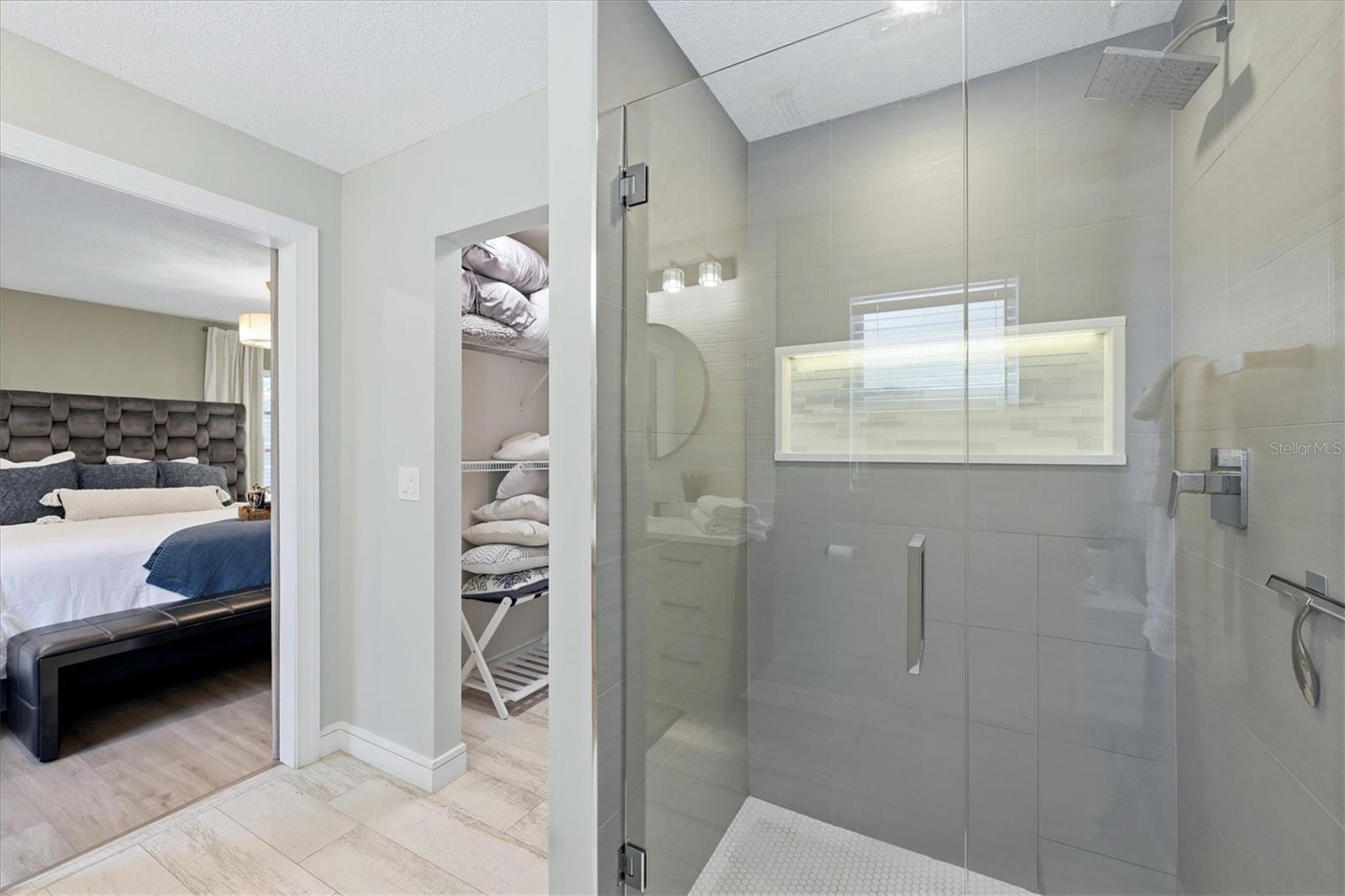 2428 WHIPPOORWILL CIR — photo 35