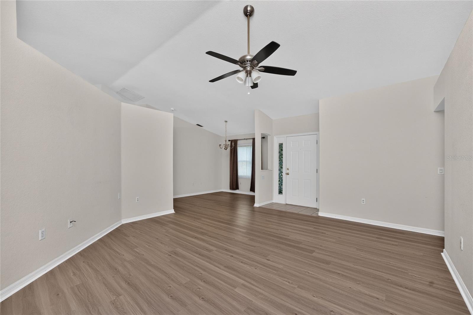 3871 COQUINA AVE — photo 8