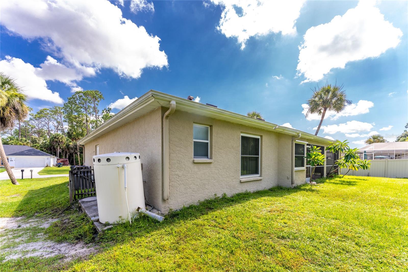 3871 COQUINA AVE — photo 42