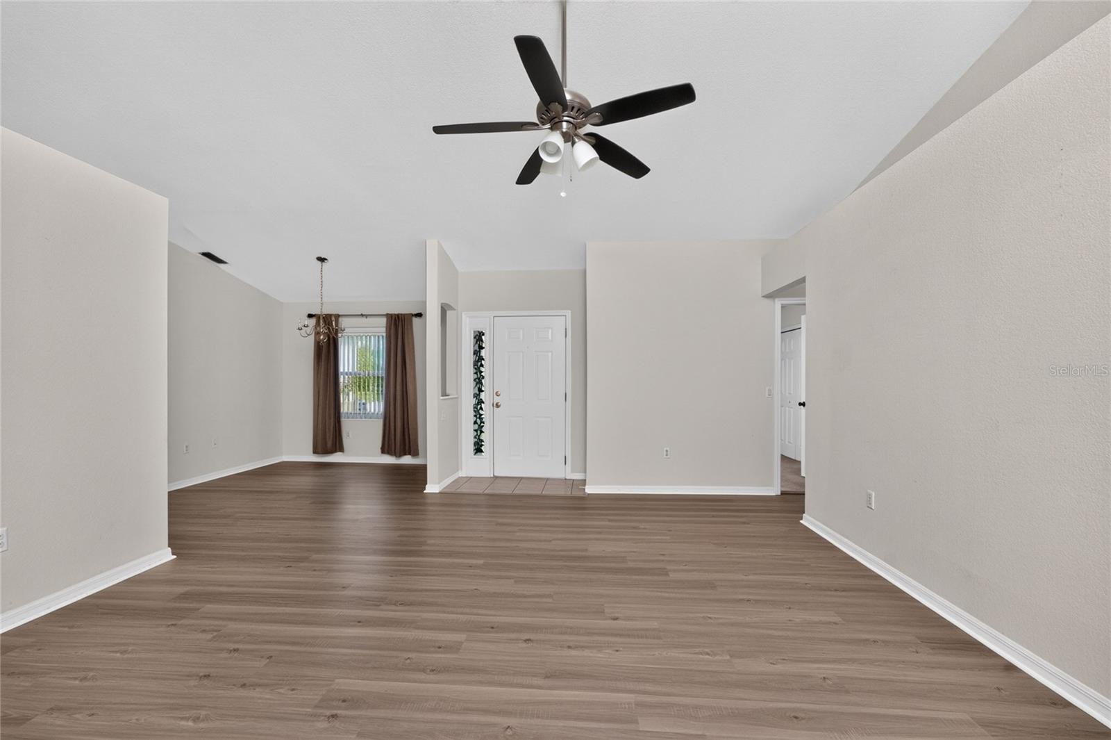 3871 COQUINA AVE — photo 9