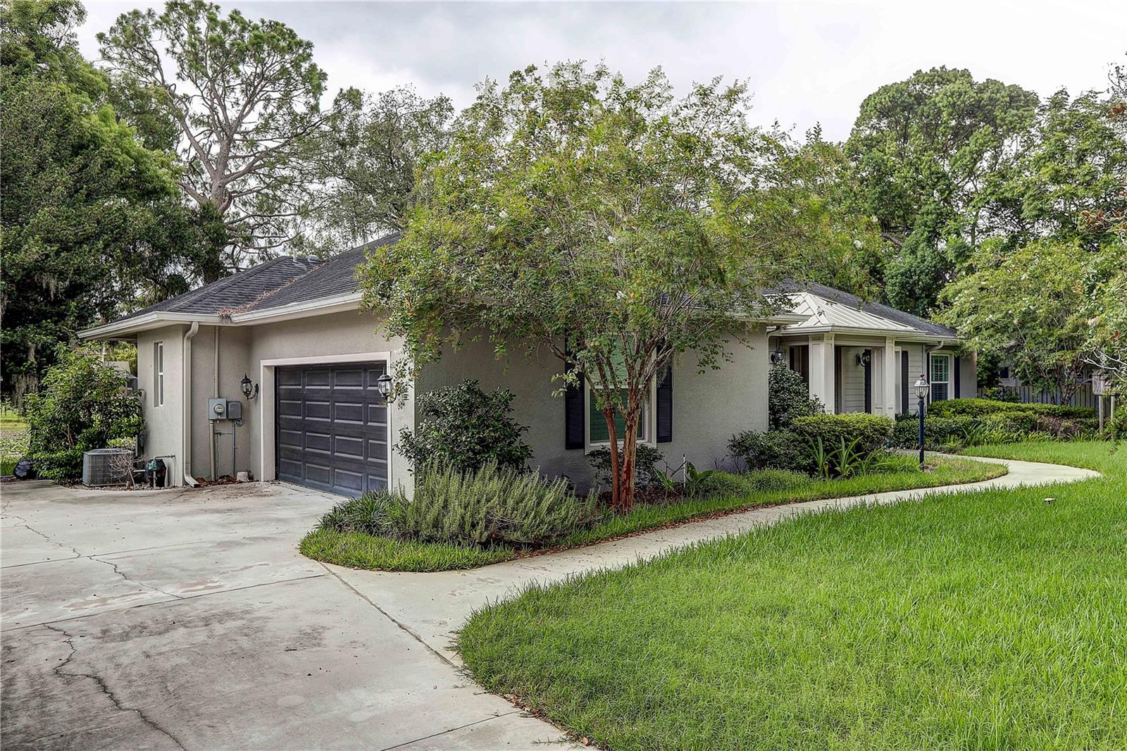 1508 ECKLES DR — photo 8