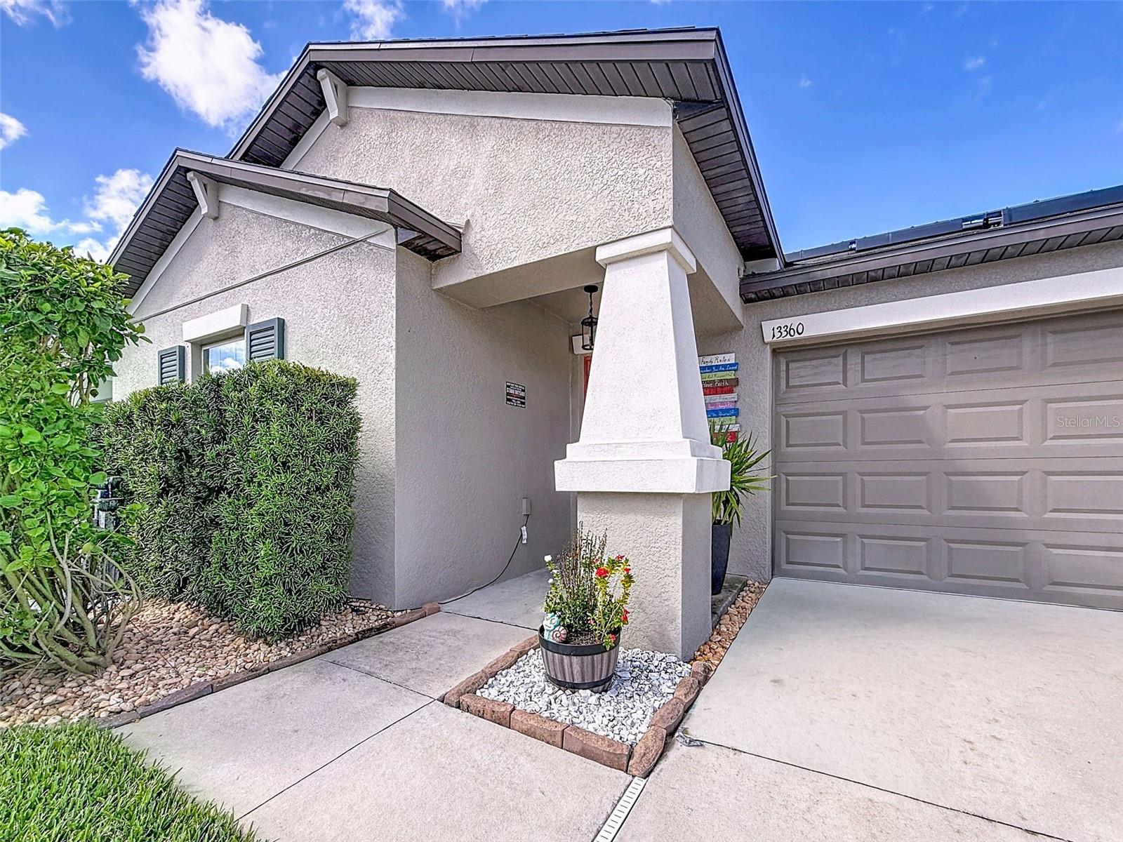 13360 WILLOW BLUESTAR LOOP — photo 2