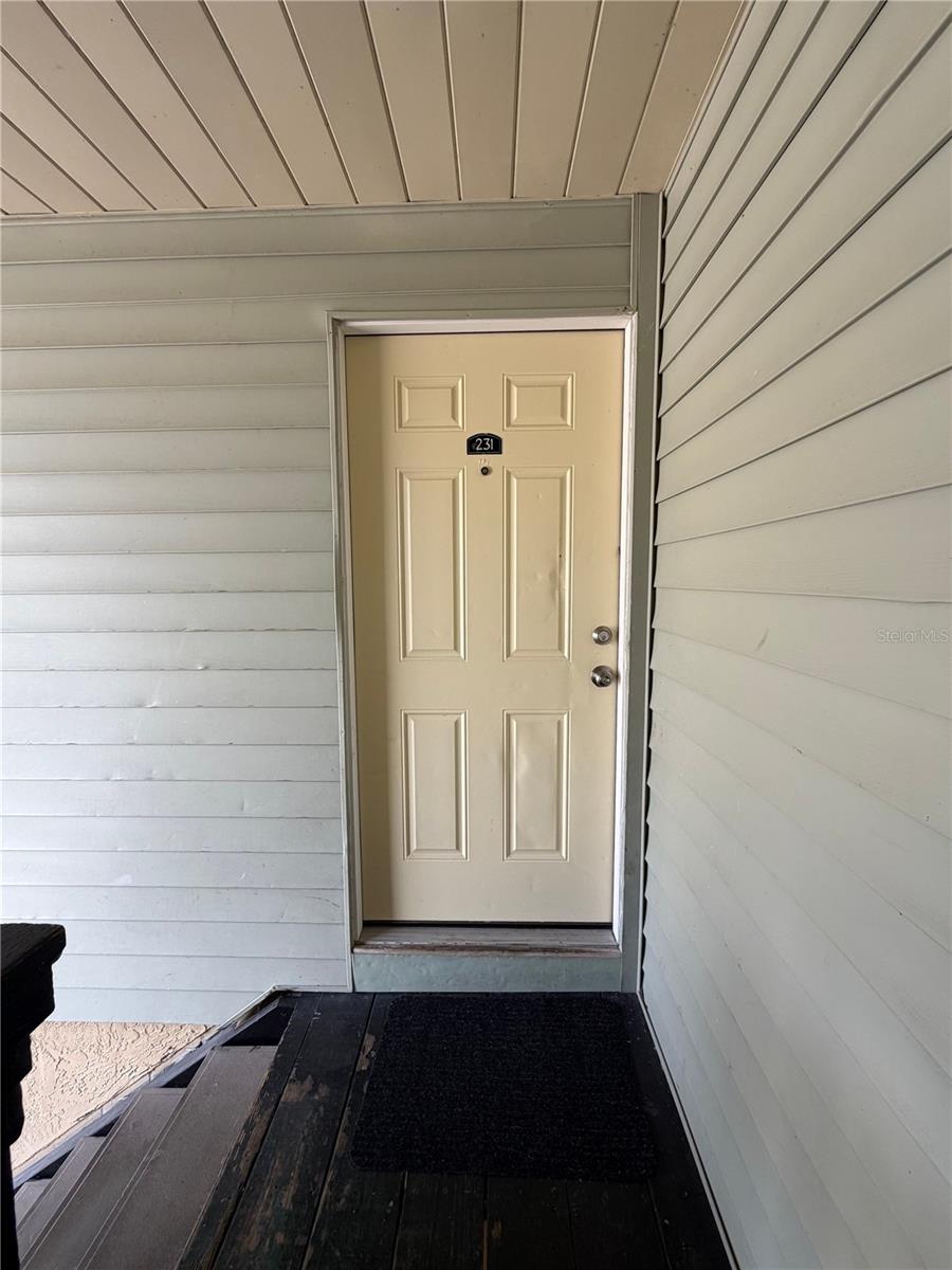 231 BERRY TREE PL — photo 3
