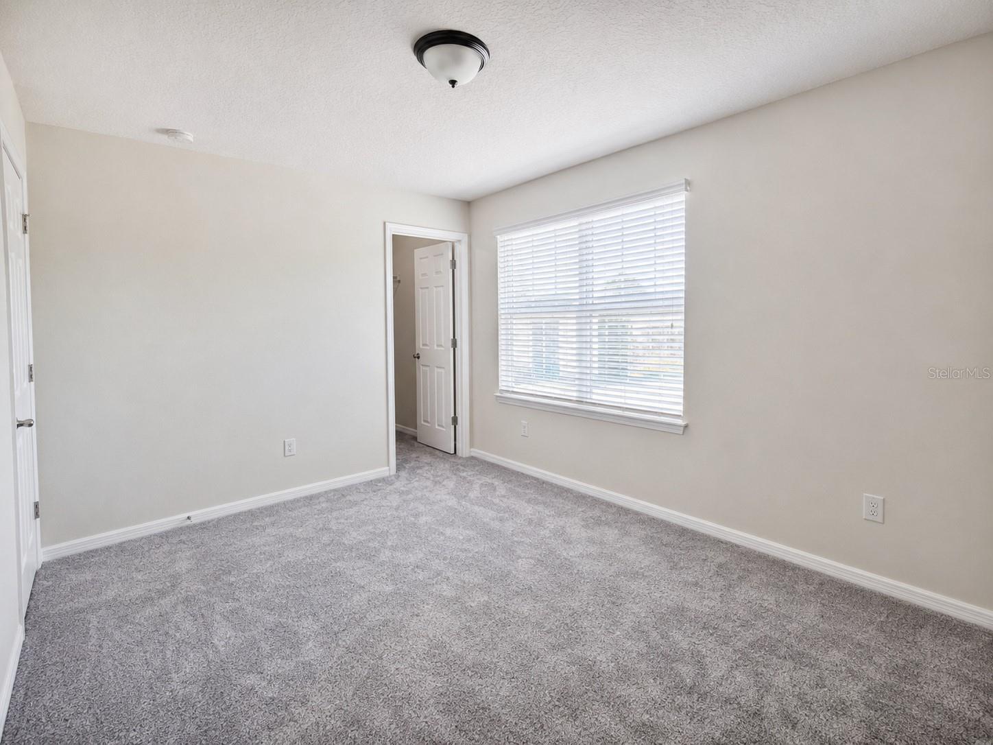 5012 SYLVESTER LOOP — photo 15