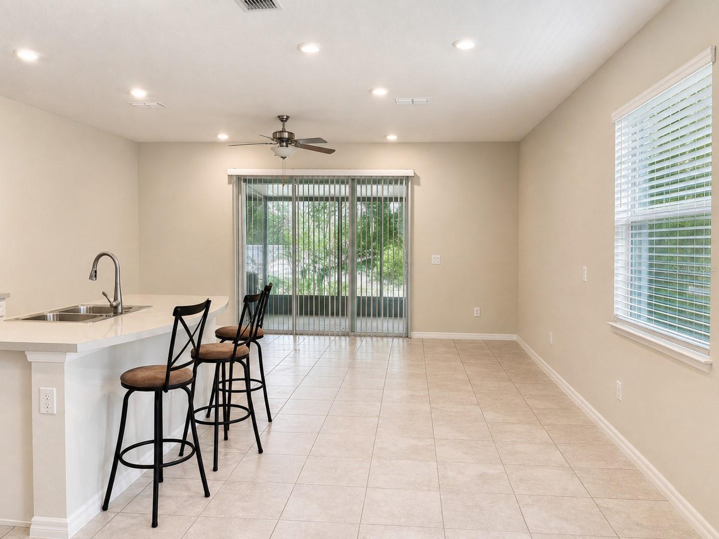 5012 SYLVESTER LOOP — photo 4
