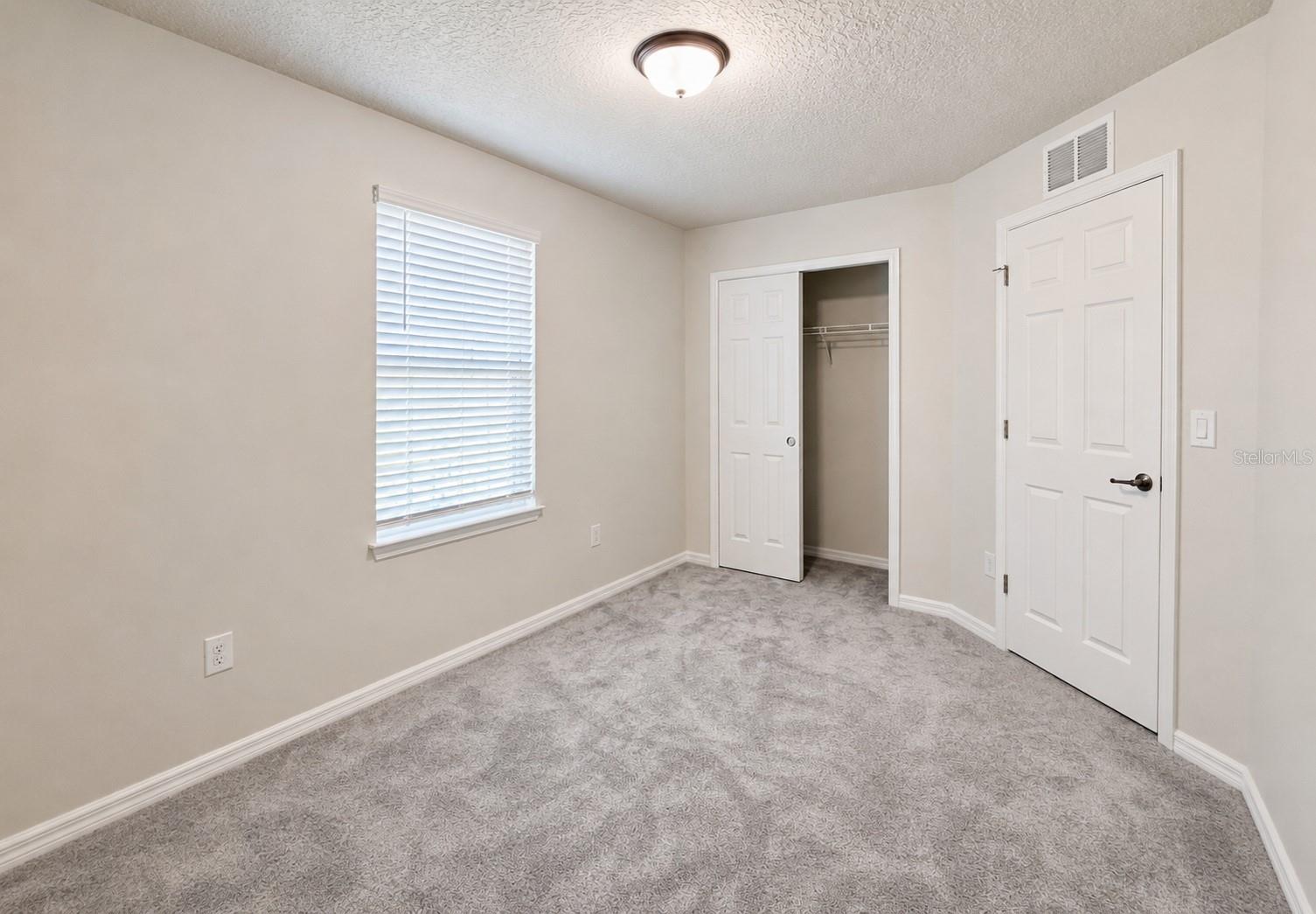 5012 SYLVESTER LOOP — photo 14