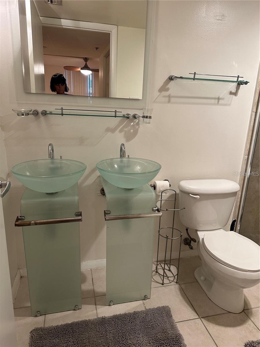 701 S MADISON AVE #410 — photo 15