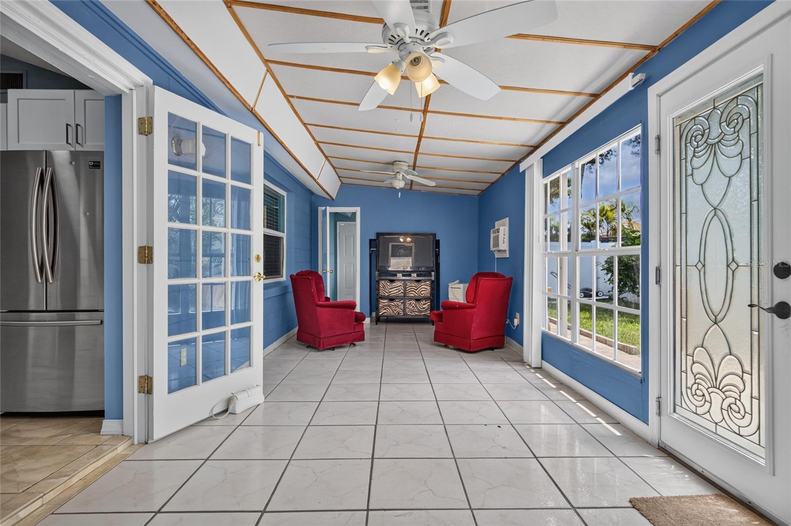 6711 GLEN FOREST CT — photo 28