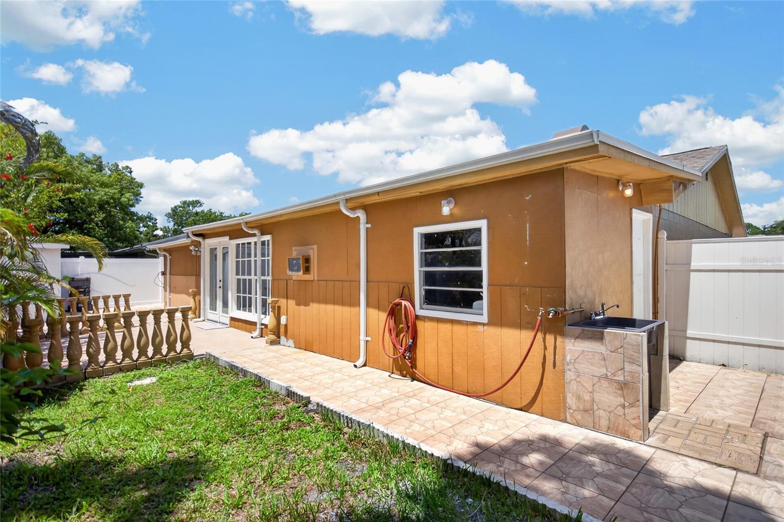 6711 GLEN FOREST CT — photo 35