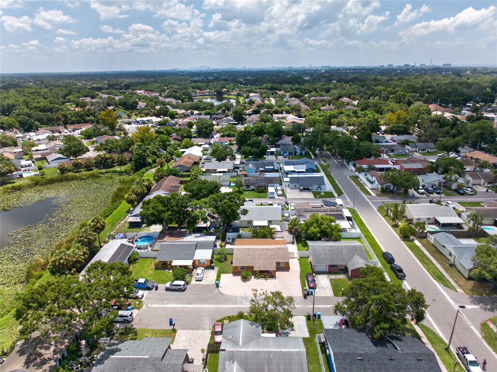 6711 GLEN FOREST CT — photo 4