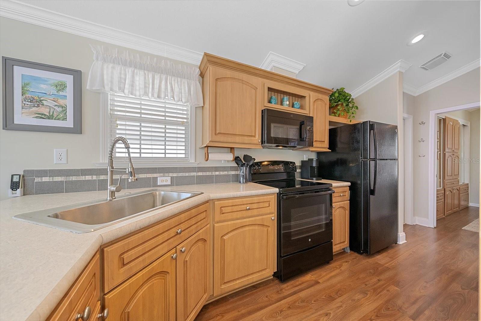 4 BASIN ST — photo 12