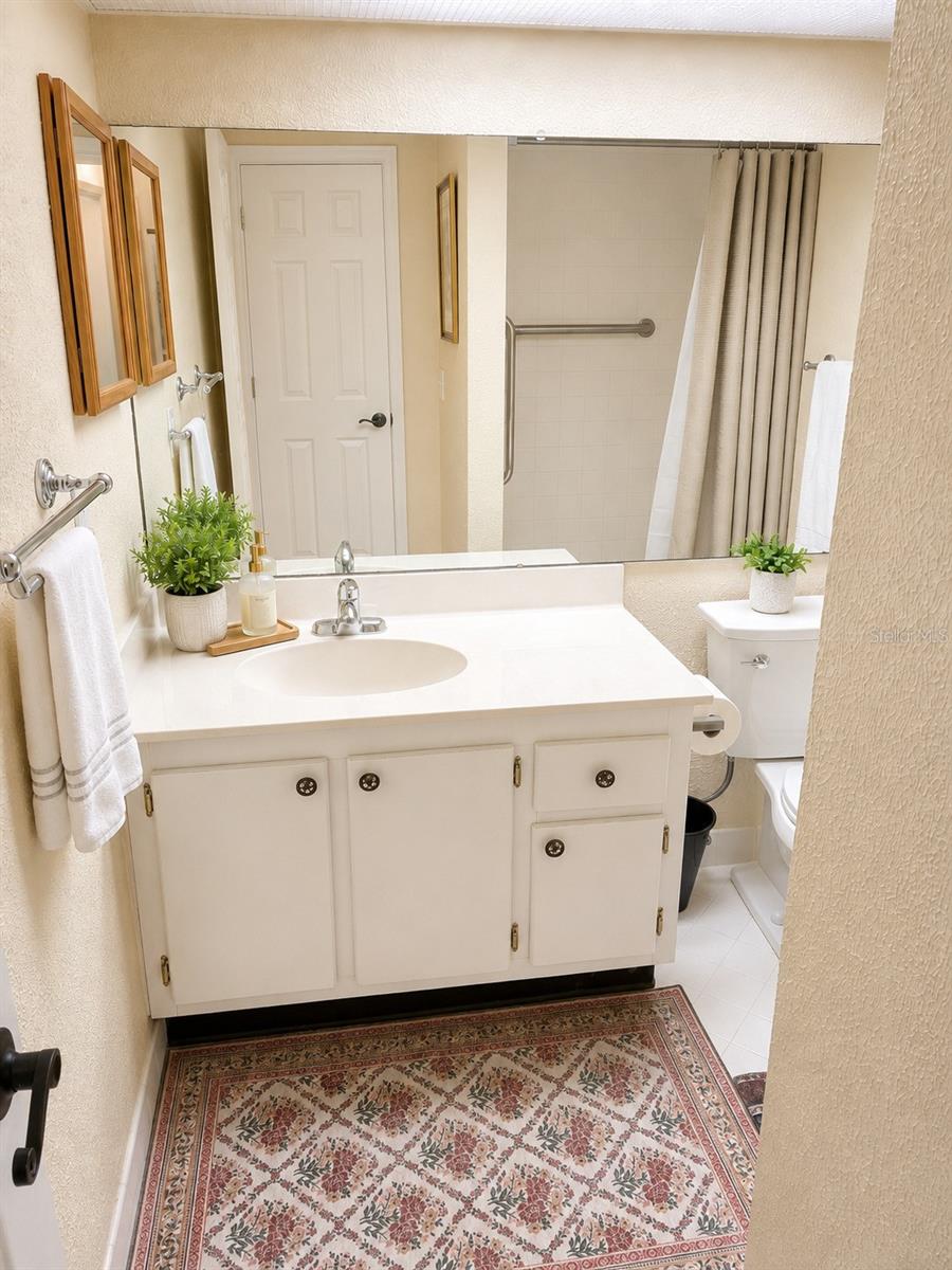 4575 COVE CIR #506 — photo 9