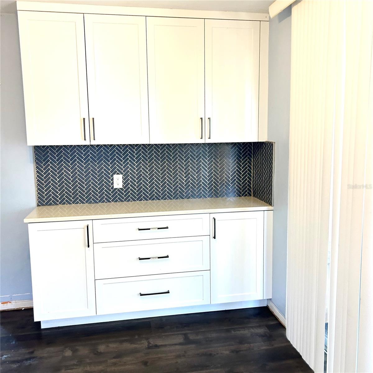 2152 GREENBRIAR BLVD — photo 10