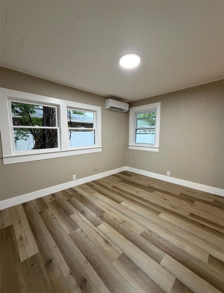 1221 E DR MARTIN LUTHER KING JR BLVD — photo 17