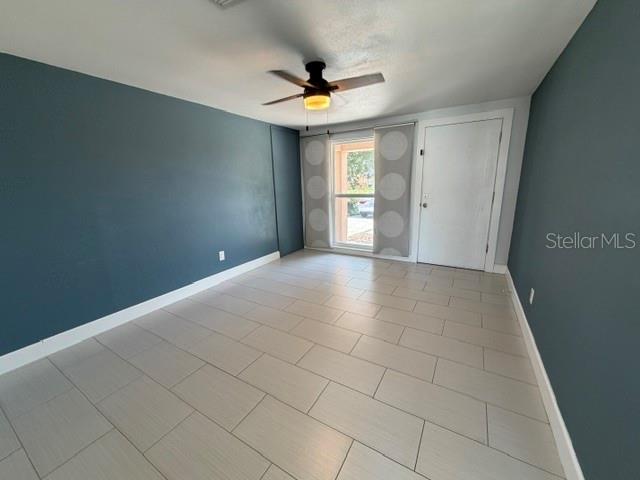 7904 WOODVINE CIR — photo 3