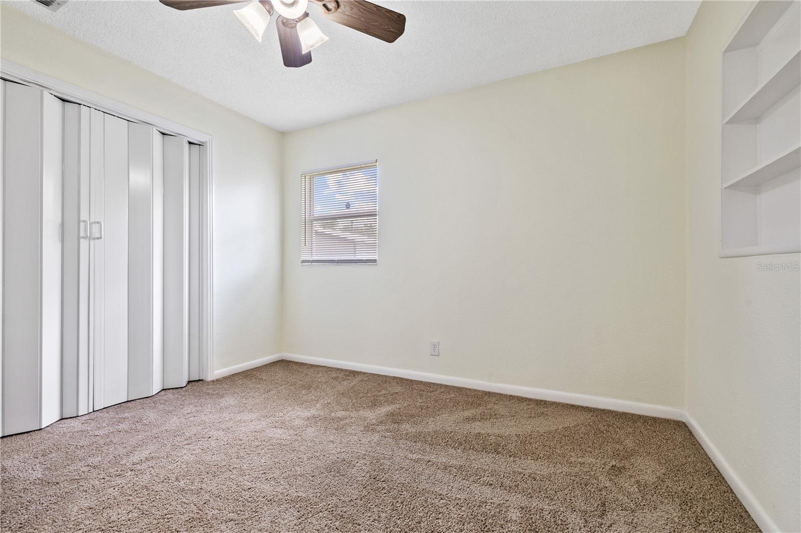 5225 PEACH AVE — photo 14