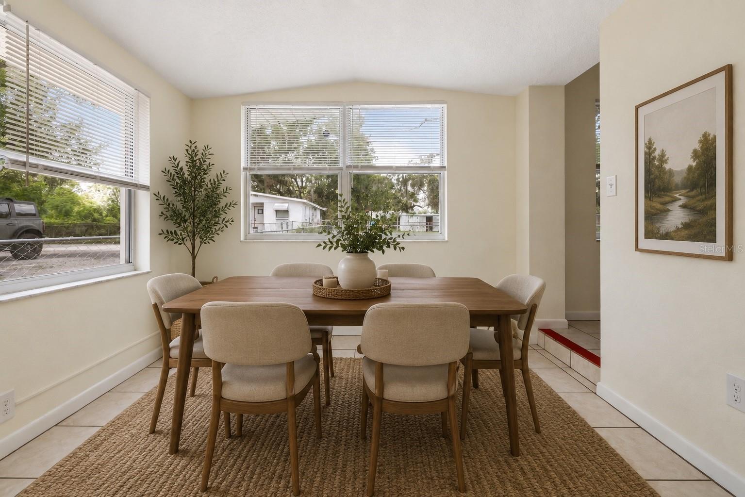 5225 PEACH AVE — photo 17