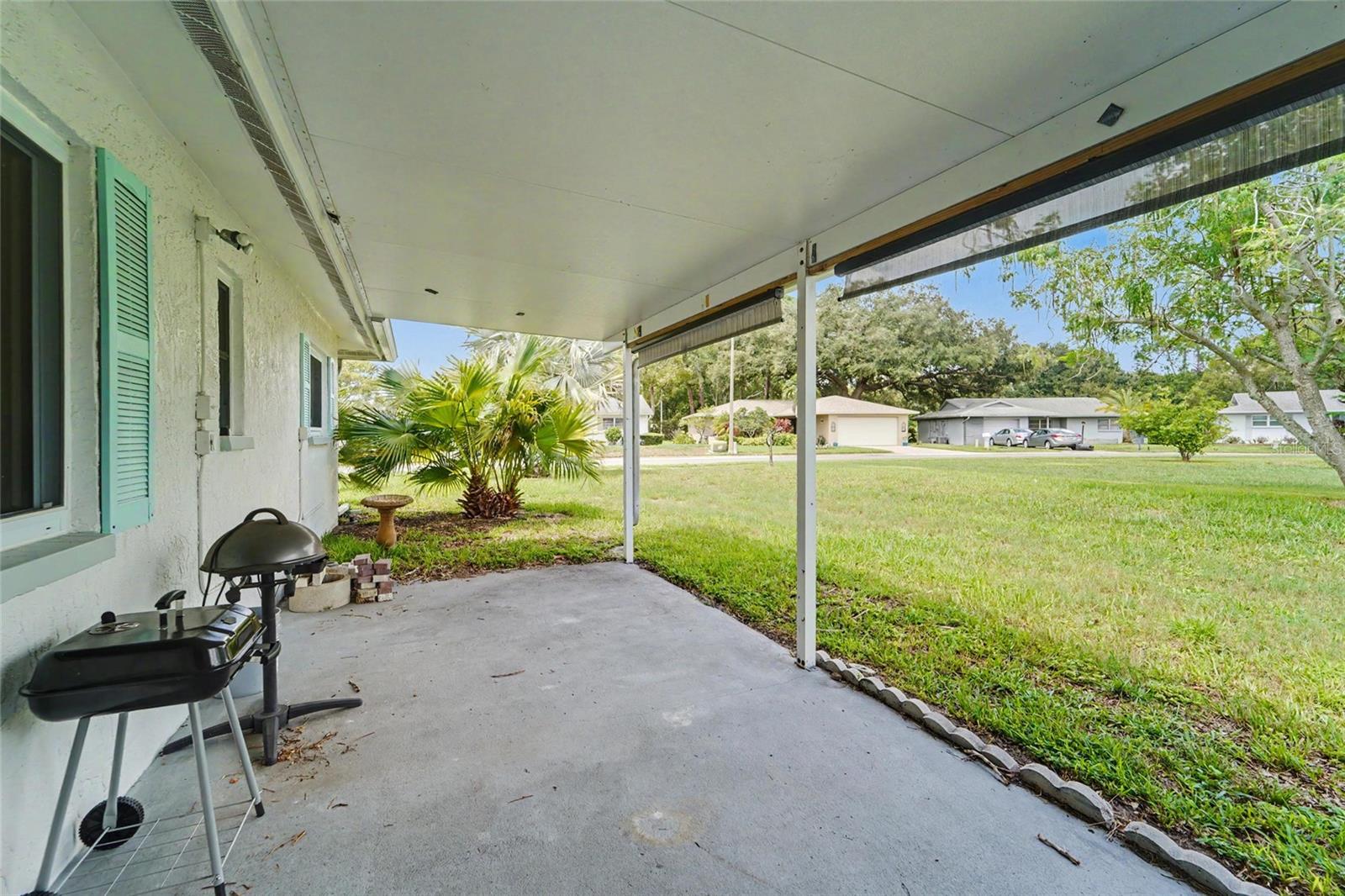 1496 QUEEN ANNE DR — photo 24