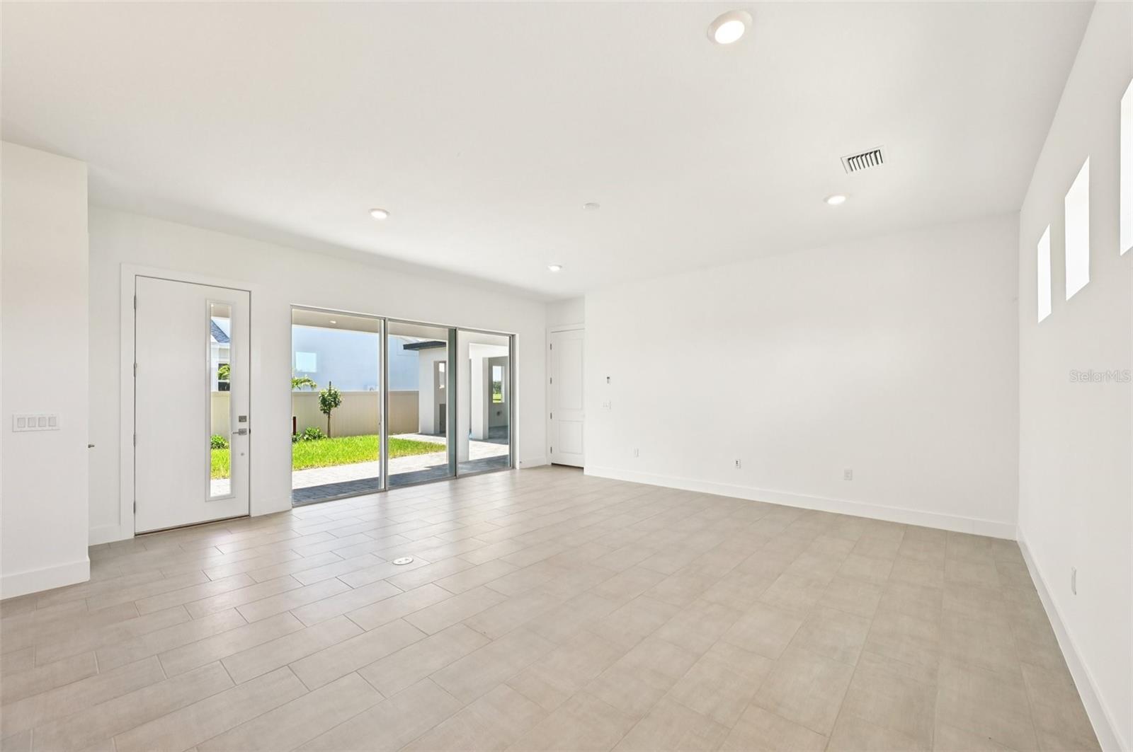 8230 GOLDEN BEACH CT — photo 11