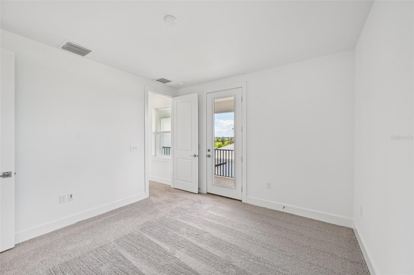 8230 GOLDEN BEACH CT — photo 35