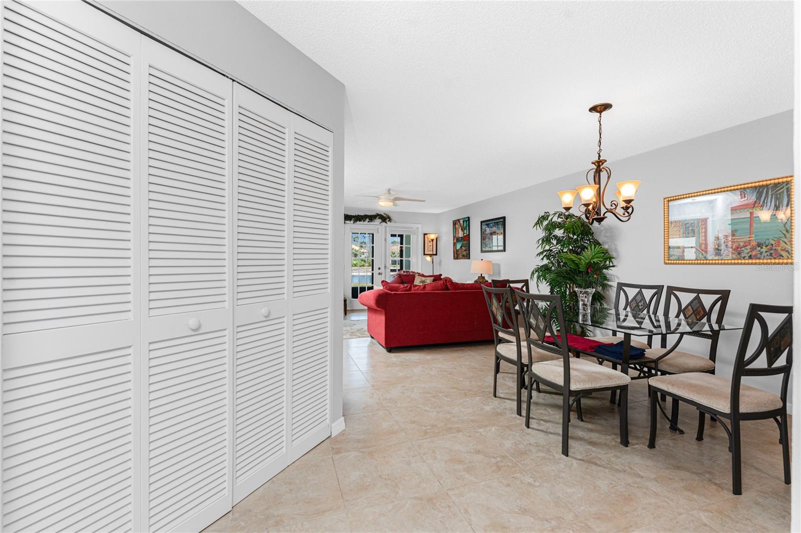 511 PINE HOLLOW CIR #511 — photo 13