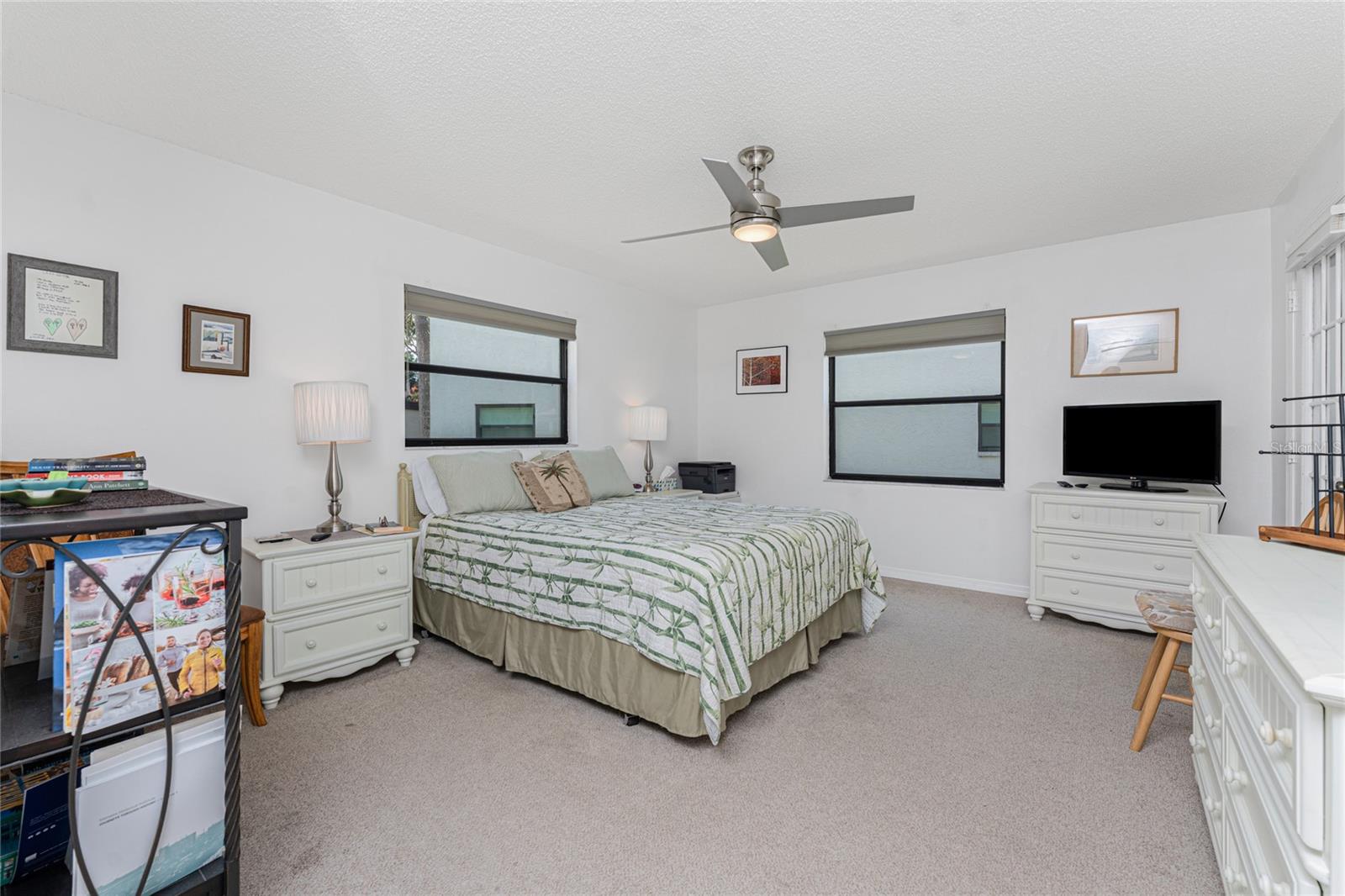 511 PINE HOLLOW CIR #511 — photo 26