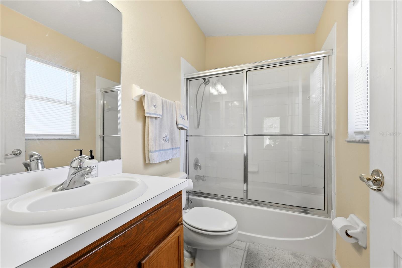 18165 CANAL POINTE ST — photo 18