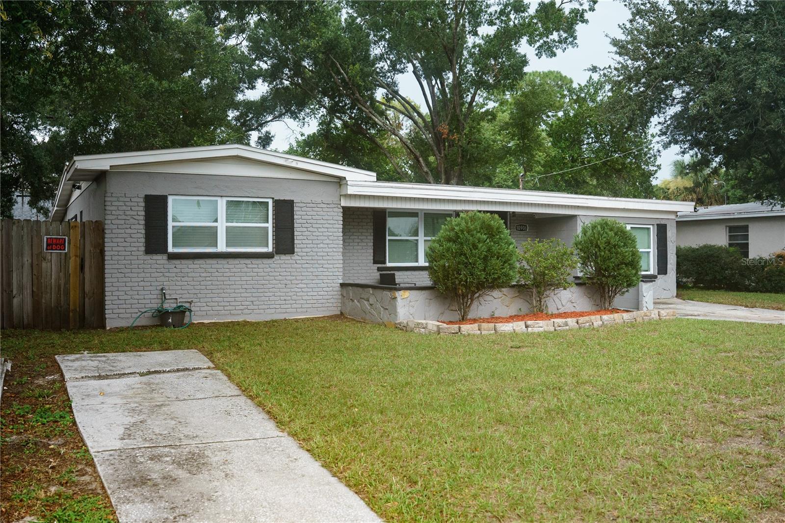 10906 N LANTANA AVE — photo 3