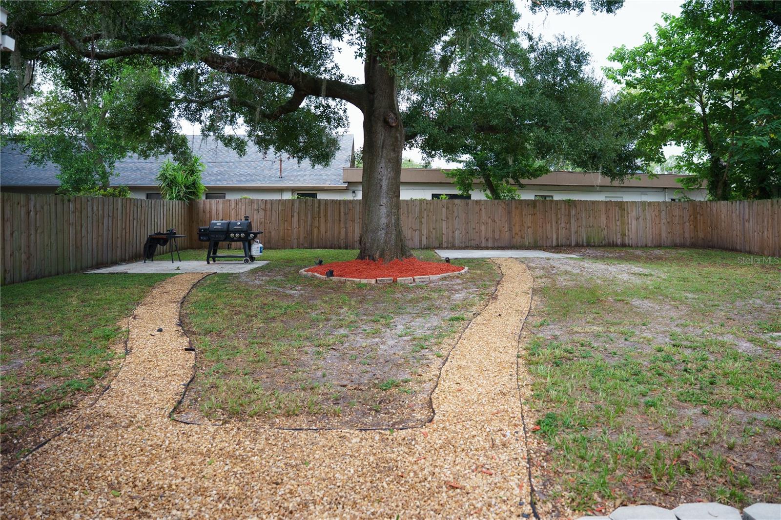 10906 N LANTANA AVE — photo 29