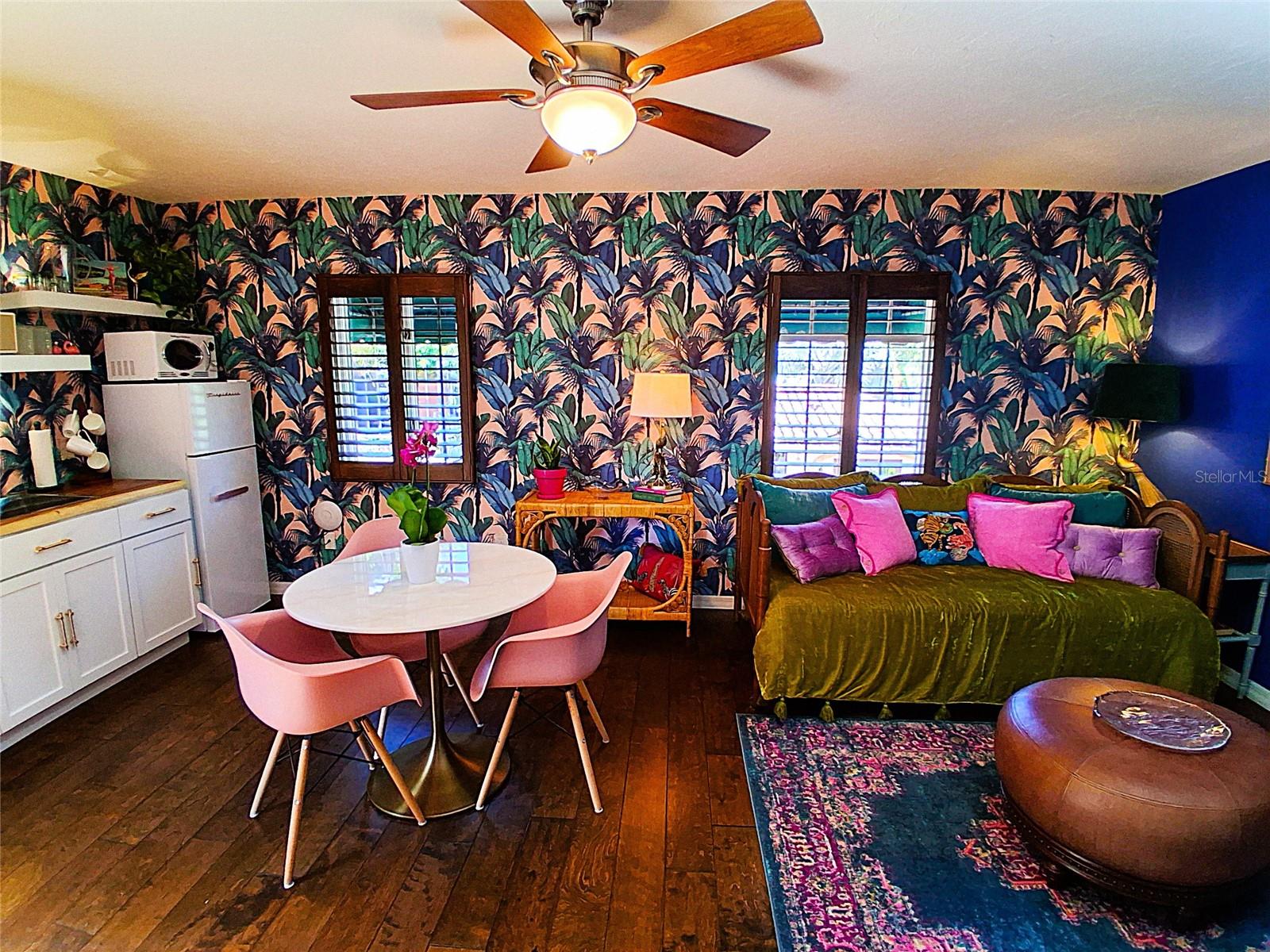 451 WOODLAND DR — photo 4