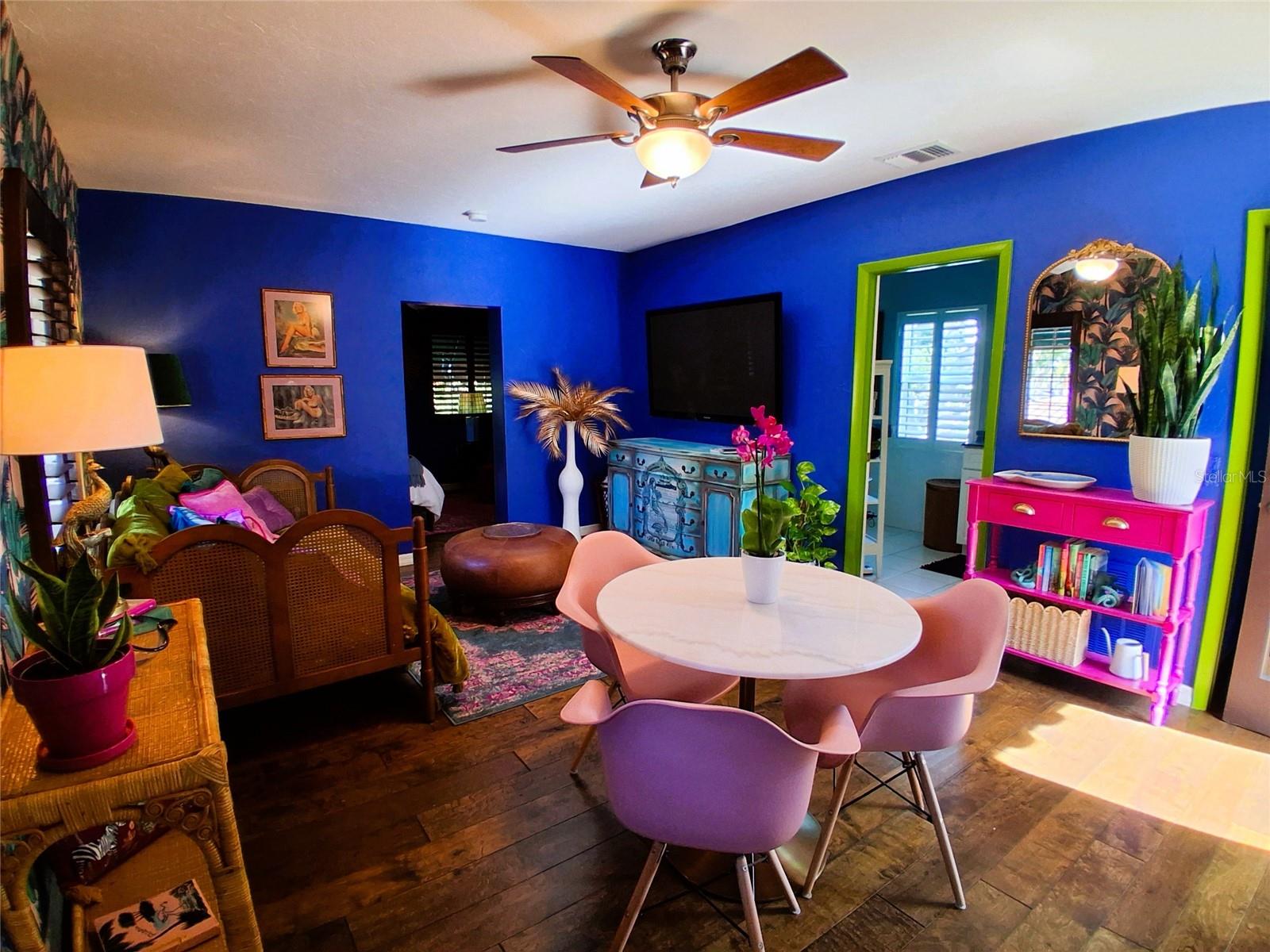 451 WOODLAND DR — photo 3