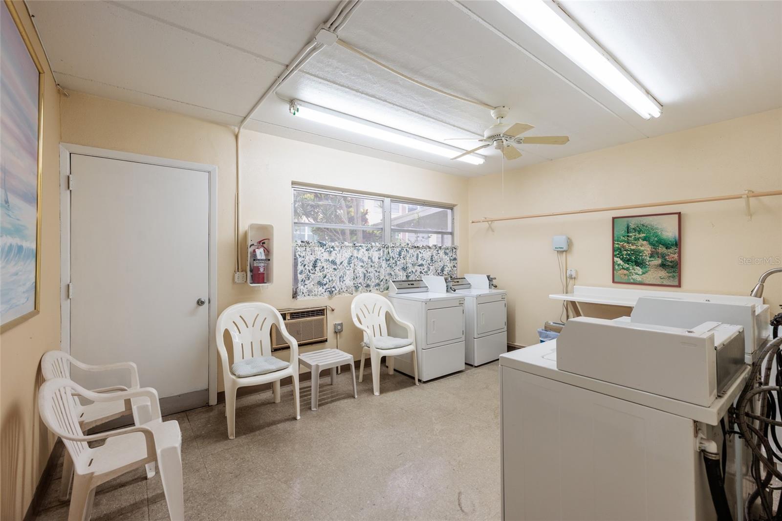 1235 S HIGHLAND AVE #2-301 — photo 24