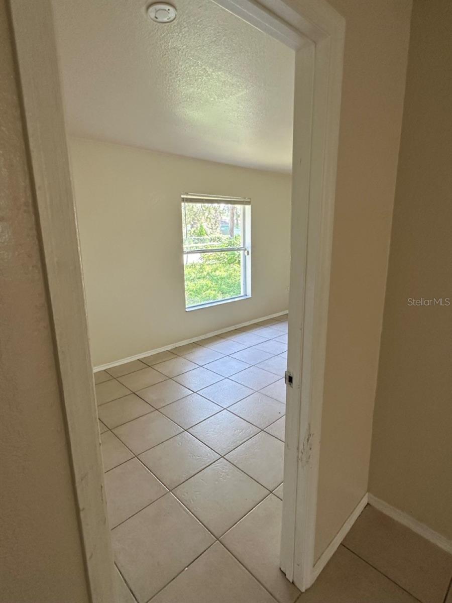 3613 E CHELSEA ST — photo 45