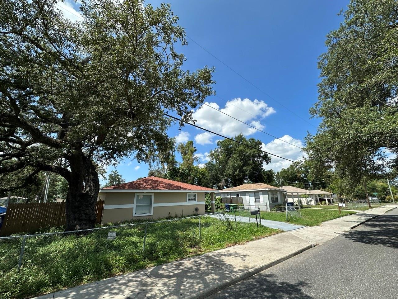 3613 E CHELSEA ST — photo 50