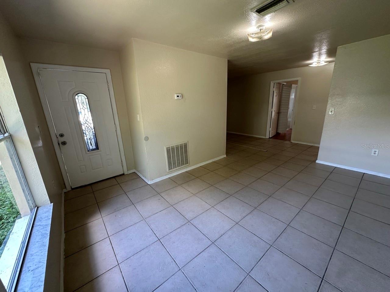 3613 E CHELSEA ST — photo 15