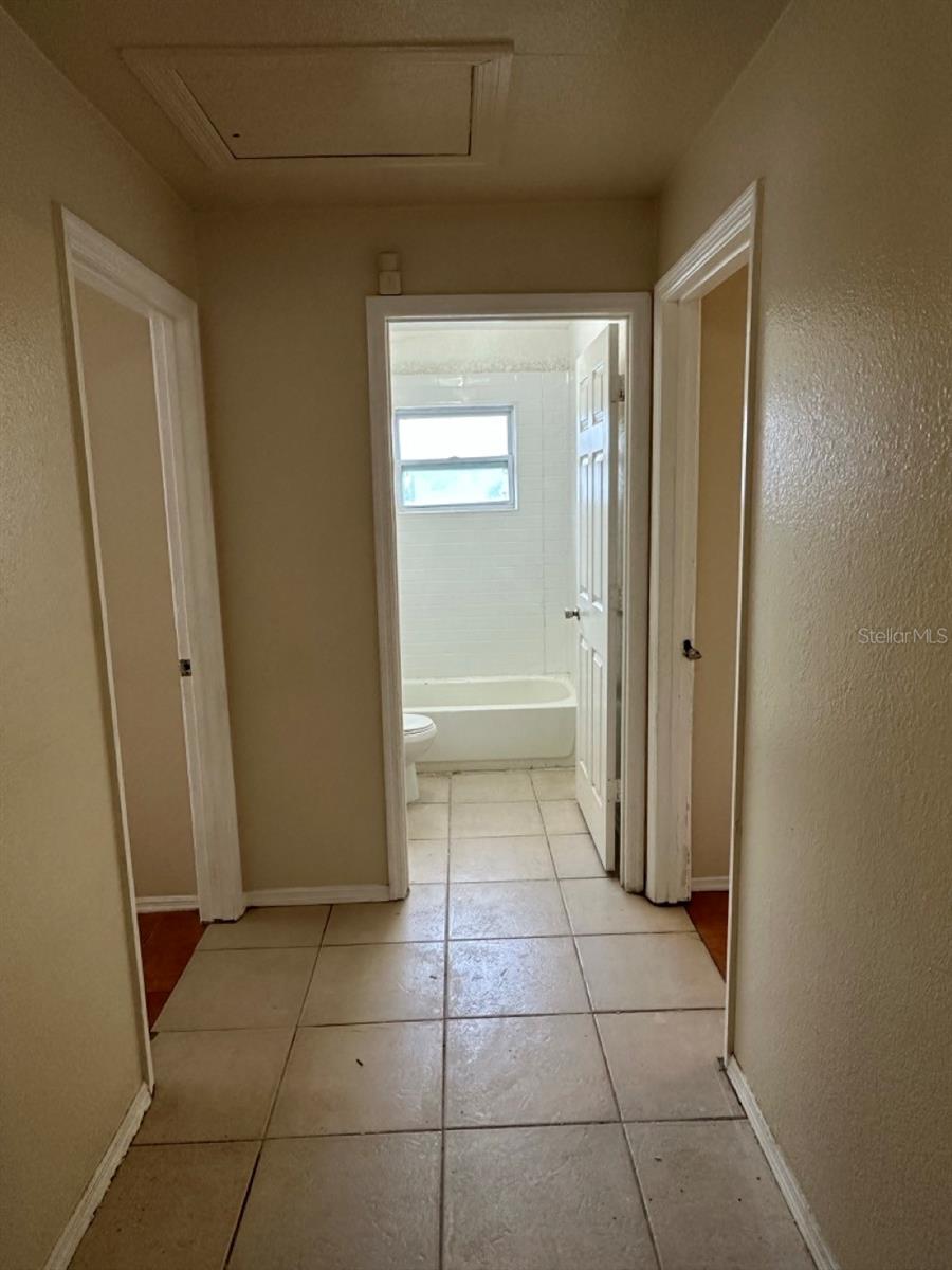 3613 E CHELSEA ST — photo 20