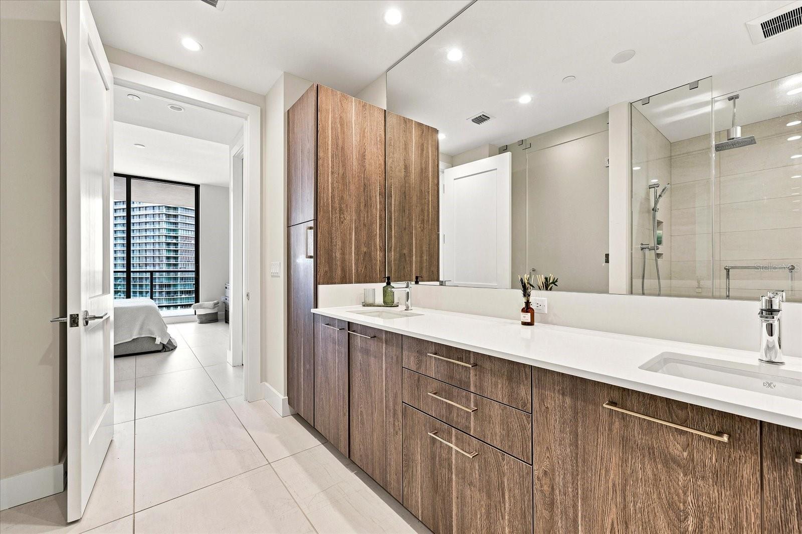 275 1ST AVE S #3308 — photo 33