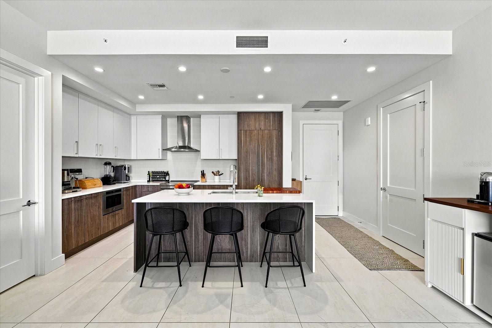 275 1ST AVE S #3308 — photo 80