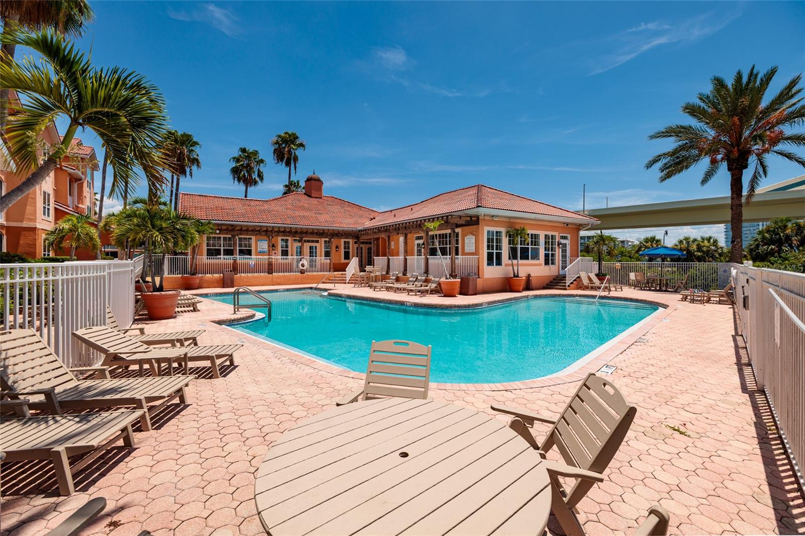 5000 CULBREATH KEY WAY #4-105 — photo 46