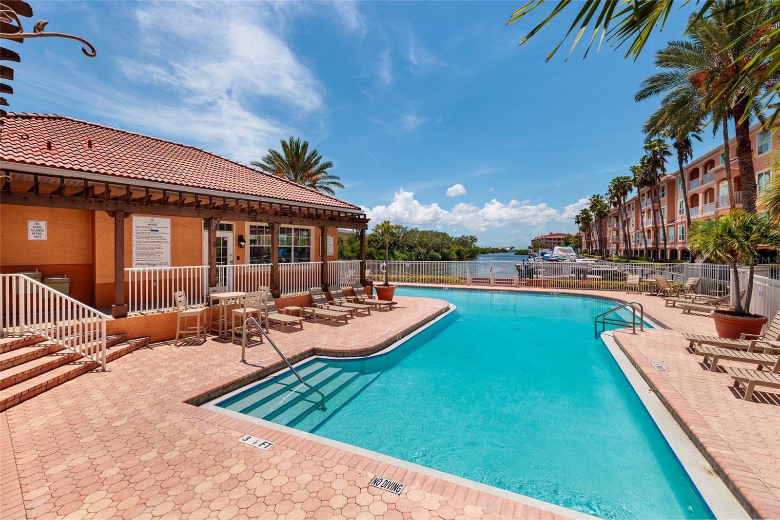 5000 CULBREATH KEY WAY #4-105 — photo 43