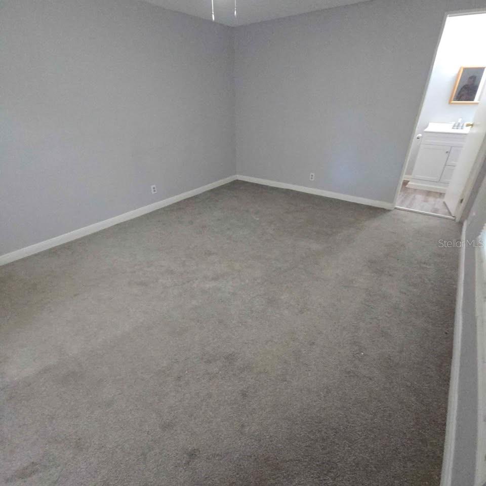Home in NEW PORT RICHEY — photo 7