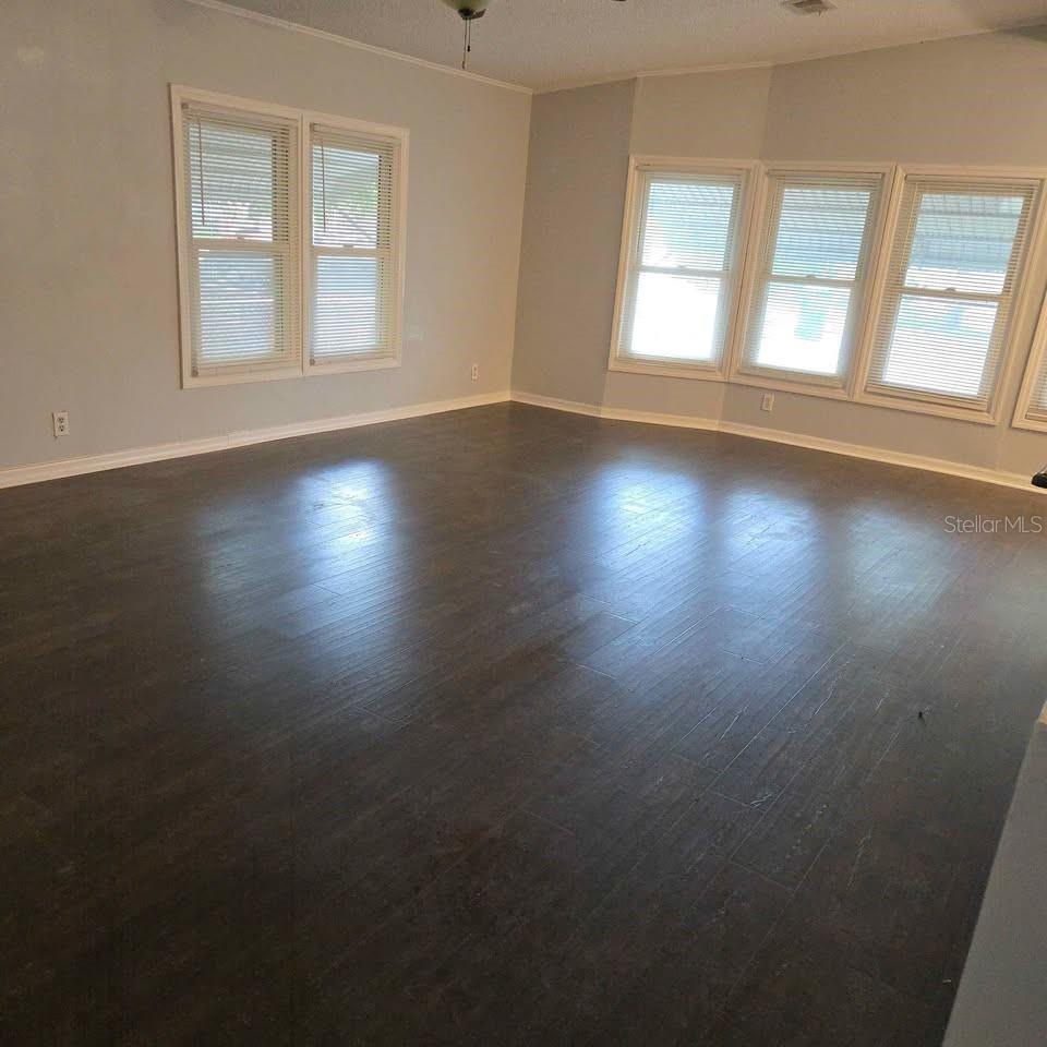Home in NEW PORT RICHEY — photo 20