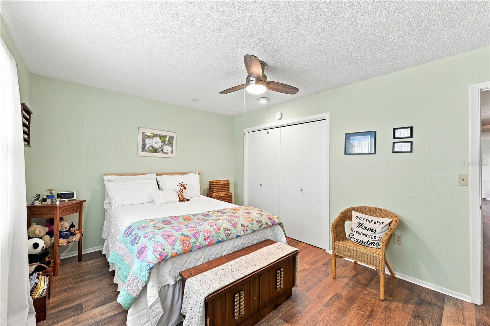 1405 HACIENDA DR — photo 24