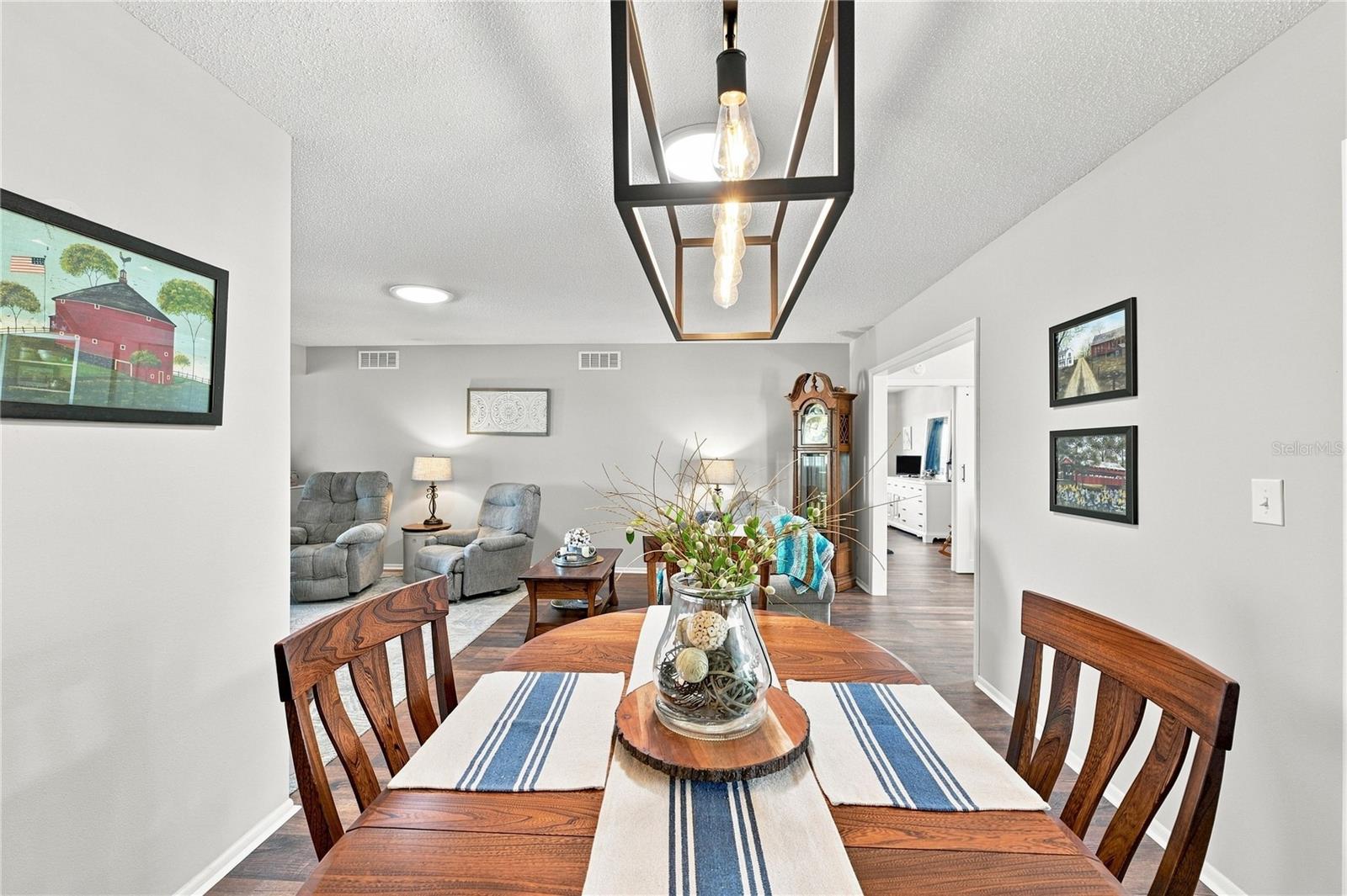 1405 HACIENDA DR — photo 14